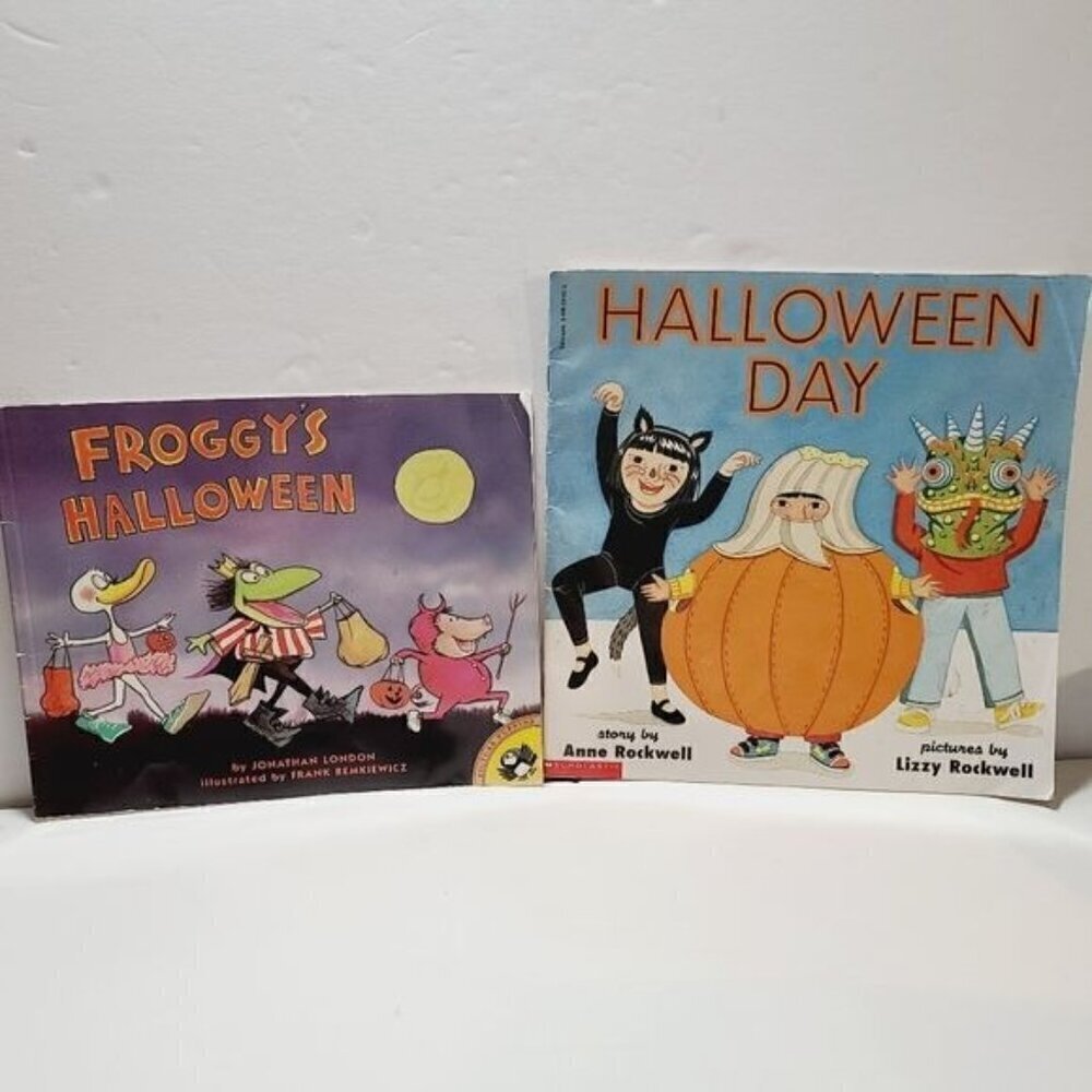 Lot of 2 Halloween Children's Picture Books Froggy's Halloween